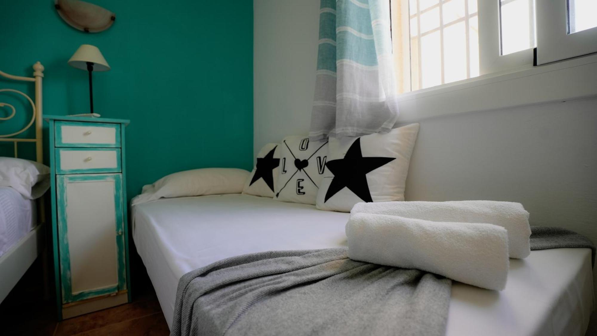 Bed and Breakfast La Casa De Mima Кубельес Номер фото